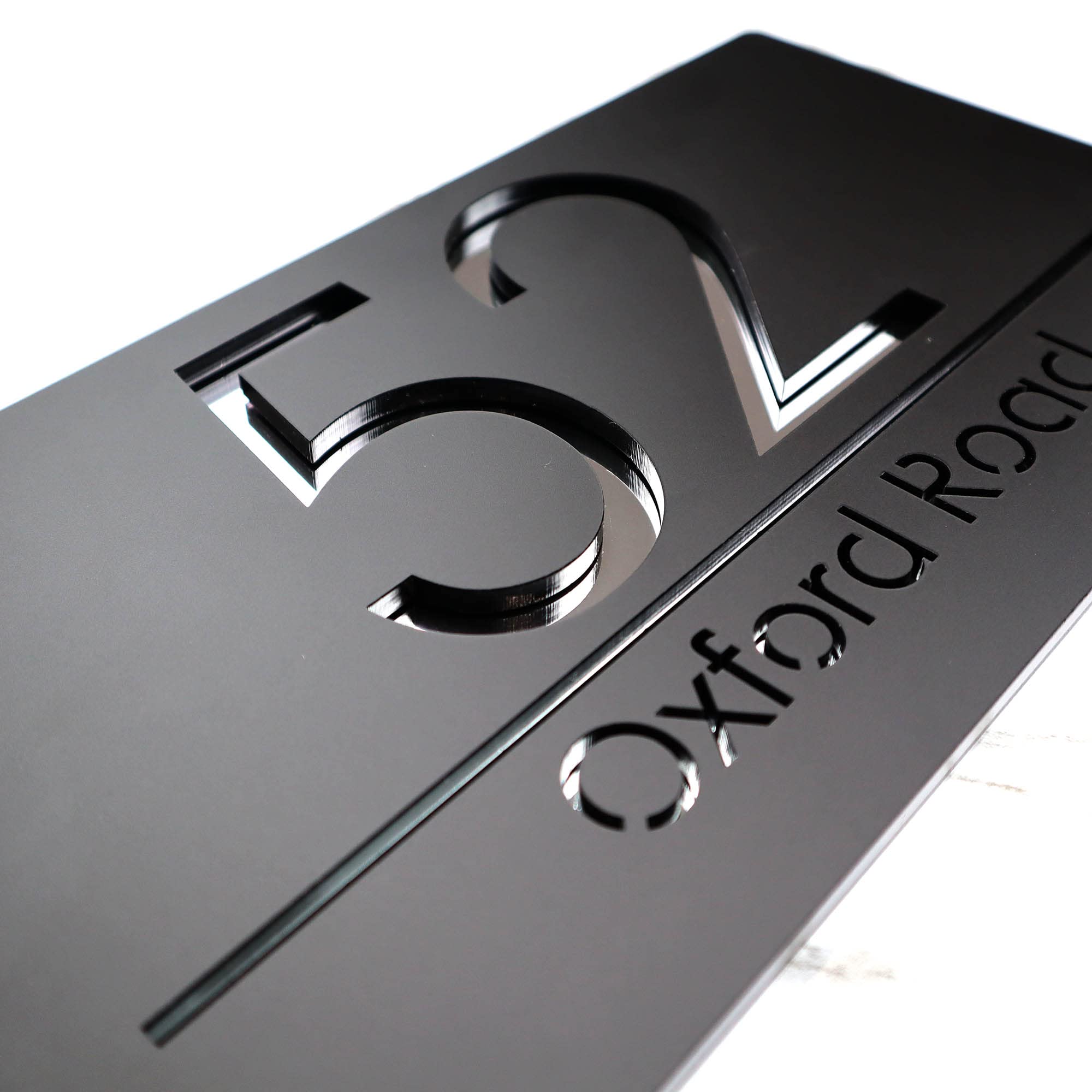 K Smart Sign | Bellissima A4 F31 | Matt Black Personalised House Signs Laser Cut 3d Door Numbers Street Address Number Plaques | 300mm x 160mm (Matt Black & Silver Mirror)