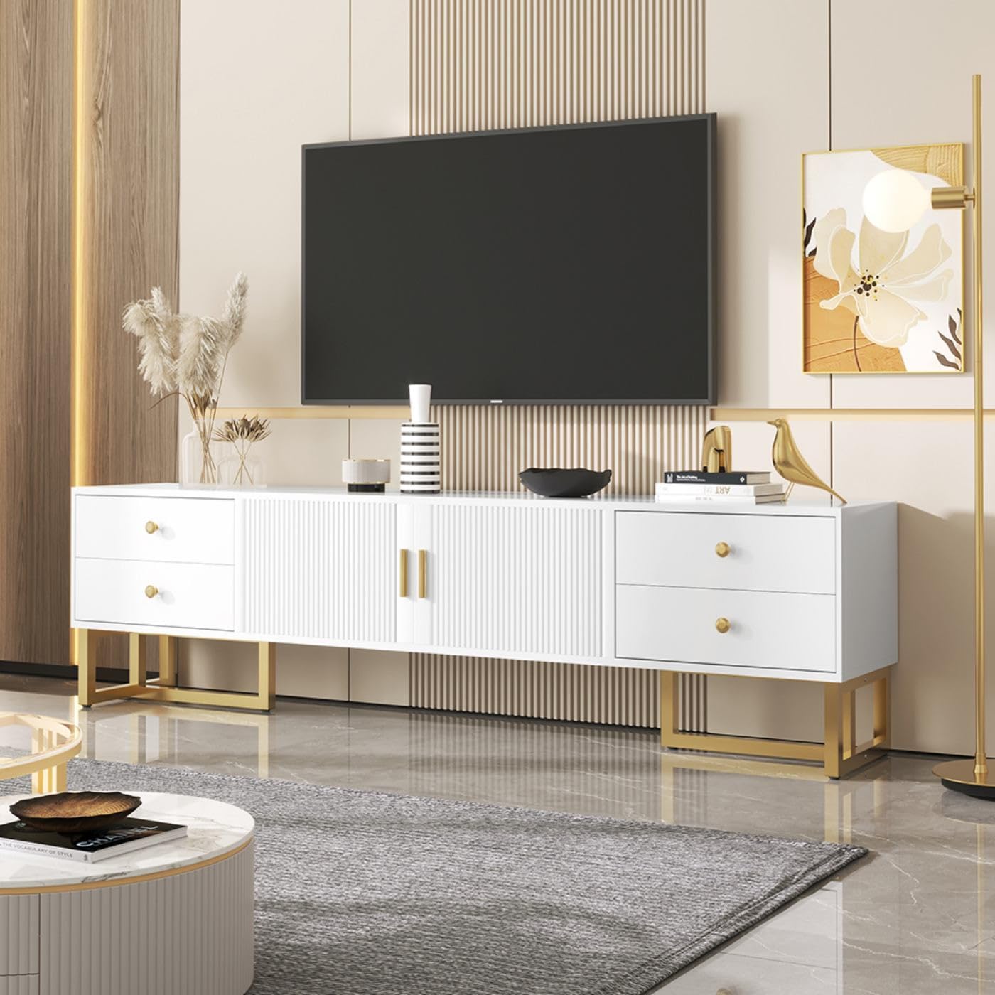 Meuble TV 160 Cm Noir Avec Portes Structurées - 4 Portes, étagères Intégrées - Pieds Et Poignées Dorés - Design Moderne - 3