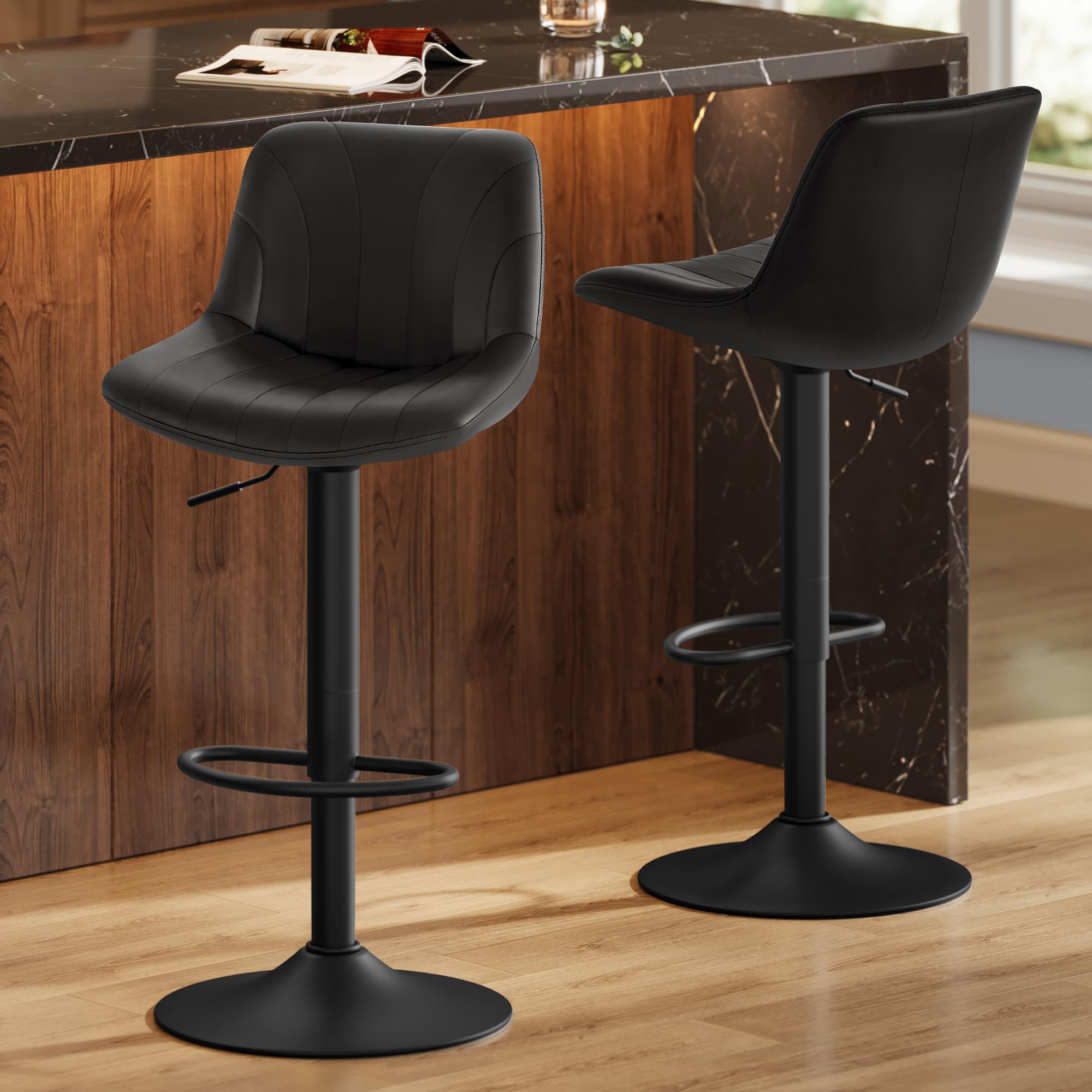 VASAGLE Tabourets de Bar, avec Dossier, Chaises de Bar Hauteur Réglable, Rotation à 360°, Repose-Pied en Métal, pour Salle à Manger, Cuisine, PU, Lot de 2, Noir d'encre LJB181BH01