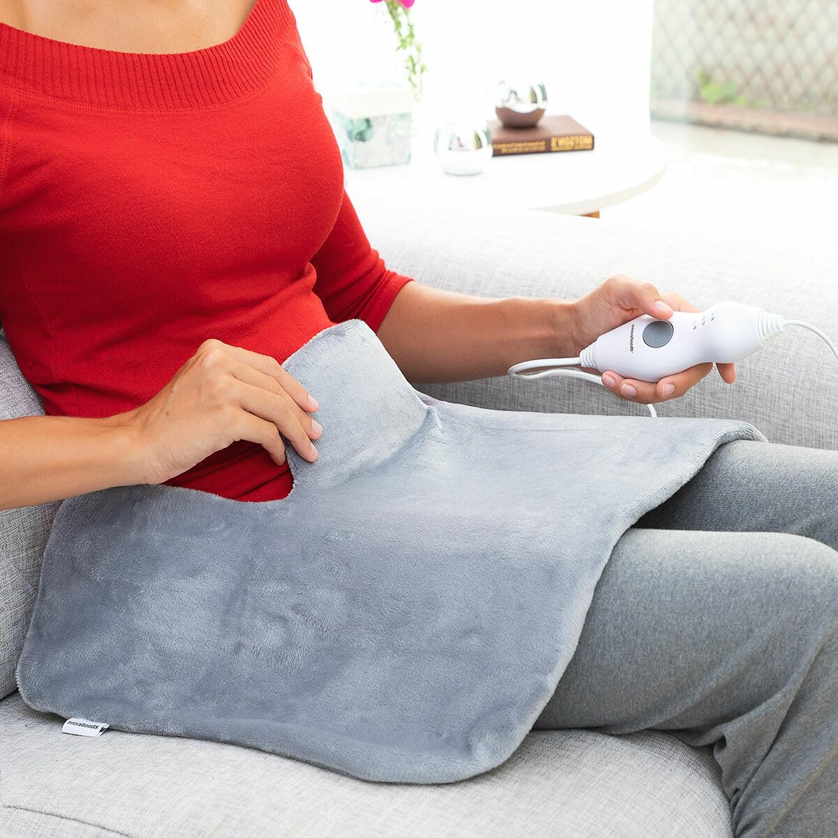 InnovaGoods® Couverture chauffante pour le cou et les épaules, couverture chauffante sèche et humide pour le dos, le cou et les épaules, couverture électrique avec télécommande