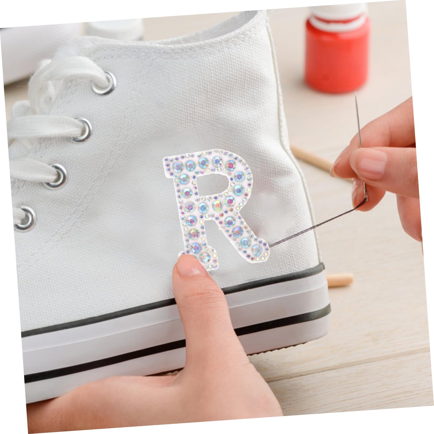 HOMSFOU Toppe Termoadesive Strass Con Alfabeto Per Decorazioni Fai Da Te Su Abbigliamento Borse E Accessori Resistente E Facile Da Applicare