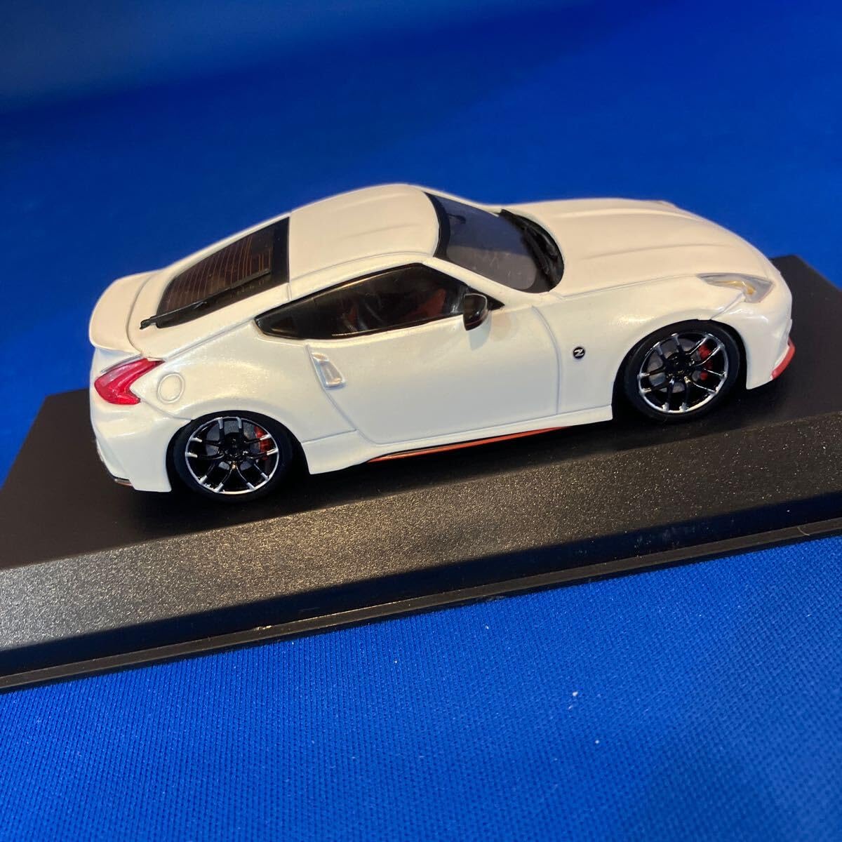 Amazon.co.jp: 京商 03666W 1/43 フェアレディZ Z34 NISMO ホワイト