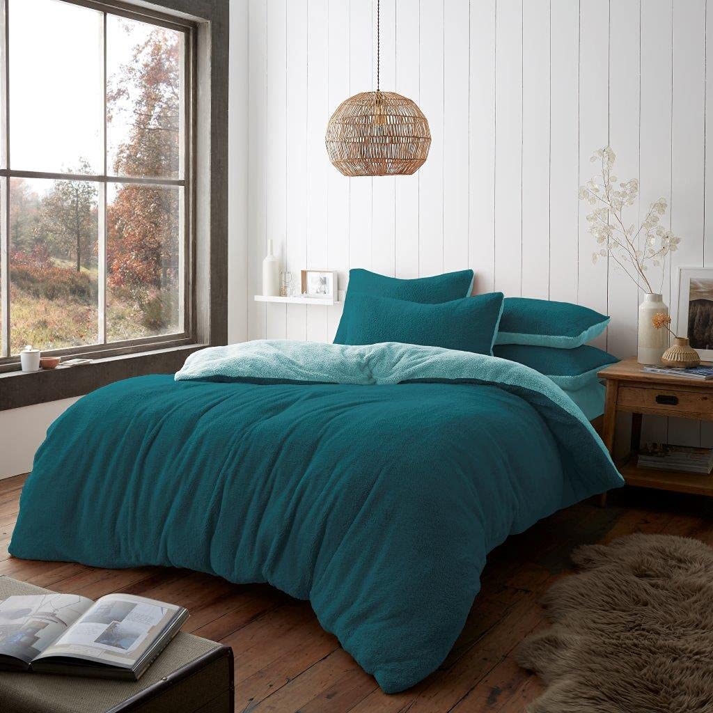 GC GAVENO CAVAILIA Thermal Warm Fleece Duvet Cover, Cuddly Snuggle Teddy Fluffy Reversible Bedding Set, Kingsize, Green/Light Green
