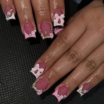 QQPPOLIU Short Square Nails,French Tips Press on Nails with Flower and Flower Designs