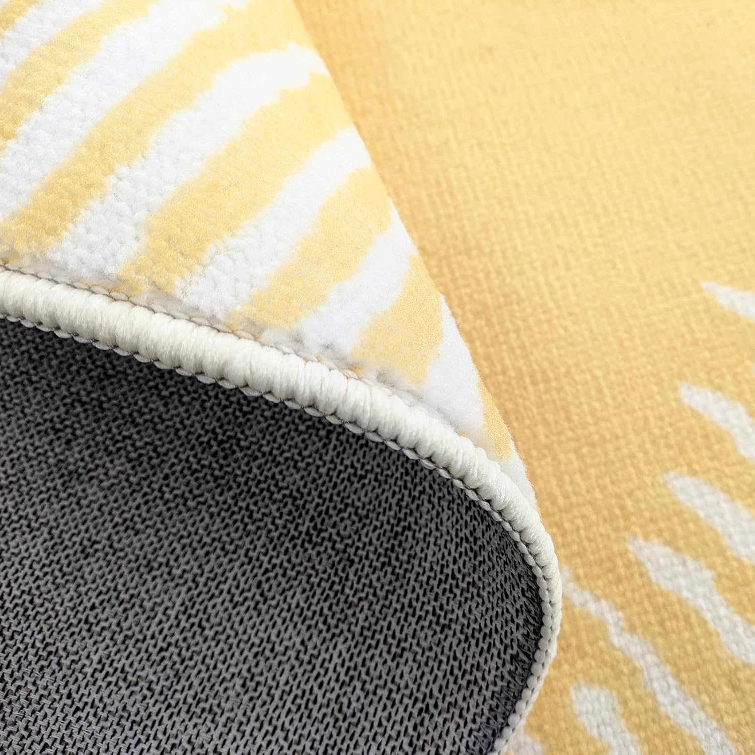 Modern Abstract Rug 5Ft Round Chic Sunshine Rug Nonslip Bedroom Carpet for Kids Nursery Living Room Sun Play Mat Circle Throw Rug for Indoor Home Decor, 5.2Ft, Yellow