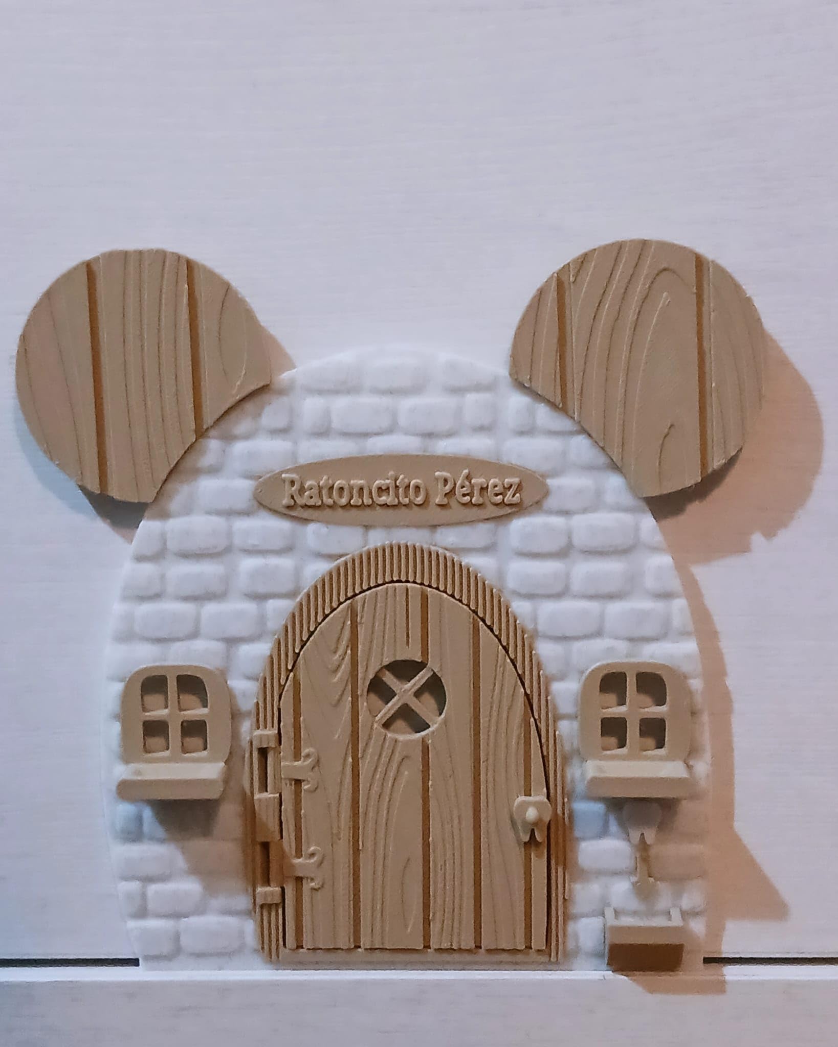 Puerta Ratoncito Pérez, ideal para decorar la habitación de tus hijos. Casa con Puerta que se Abre con cajón para colocar el diente.Casa mágica del Ratón Pérez.