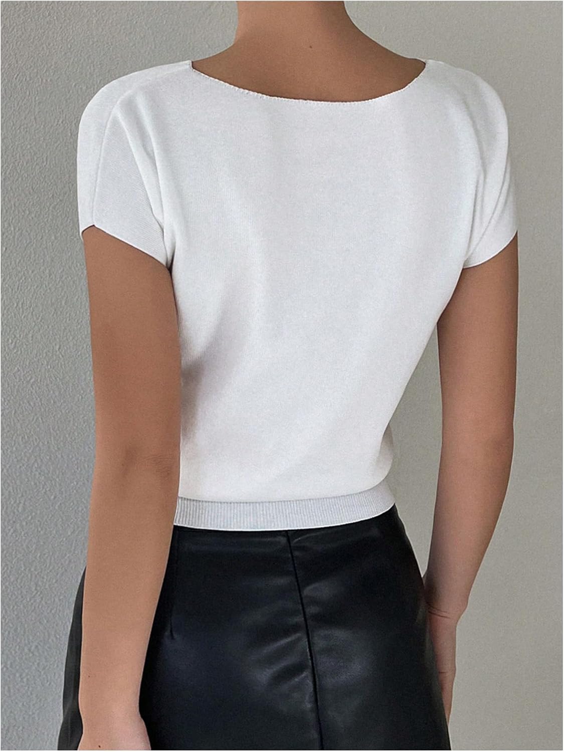 GORGLITTER Women's Short Sleeve Cinched Waist Sweater Dressy Business Casual Pullover Tops Comfiest Airport Outfits - Image 2