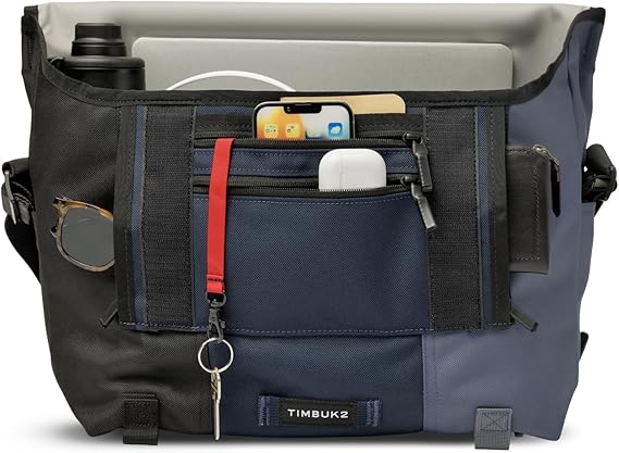 TIMBUK2 メッセンジャーバッグ グレー 中型 TIMBUK2 メッセンジャーバッグ グレー 中型 新品！TIMBUK2