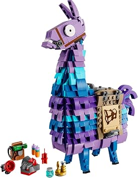 LEGO Fortnite Mühimmat Laması 77071 – 12 Yaş ve Üzeri Çocuklar için Grappler, Mavi Gazoz, Sille Suyu ve Dinamit Dahil Aksesuarlar İçeren Oyuncak Yapım Seti, Oyuncular için Hediye Fikri (691 Parça)