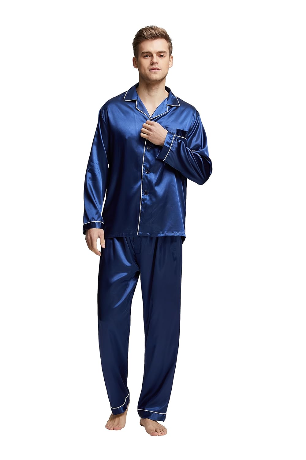 Conjunto de pijama masculino clássico de cetim TONY & CANDICE em promoção! Veja a oferta e mais achadinhos de Moda íntima 9 Hoje é o melhor dia para comprar Conjunto de pijama masculino clássico de cetim TONY & CANDICE com aquele preço maroto! Promoção! Aproveite a oferta! 9