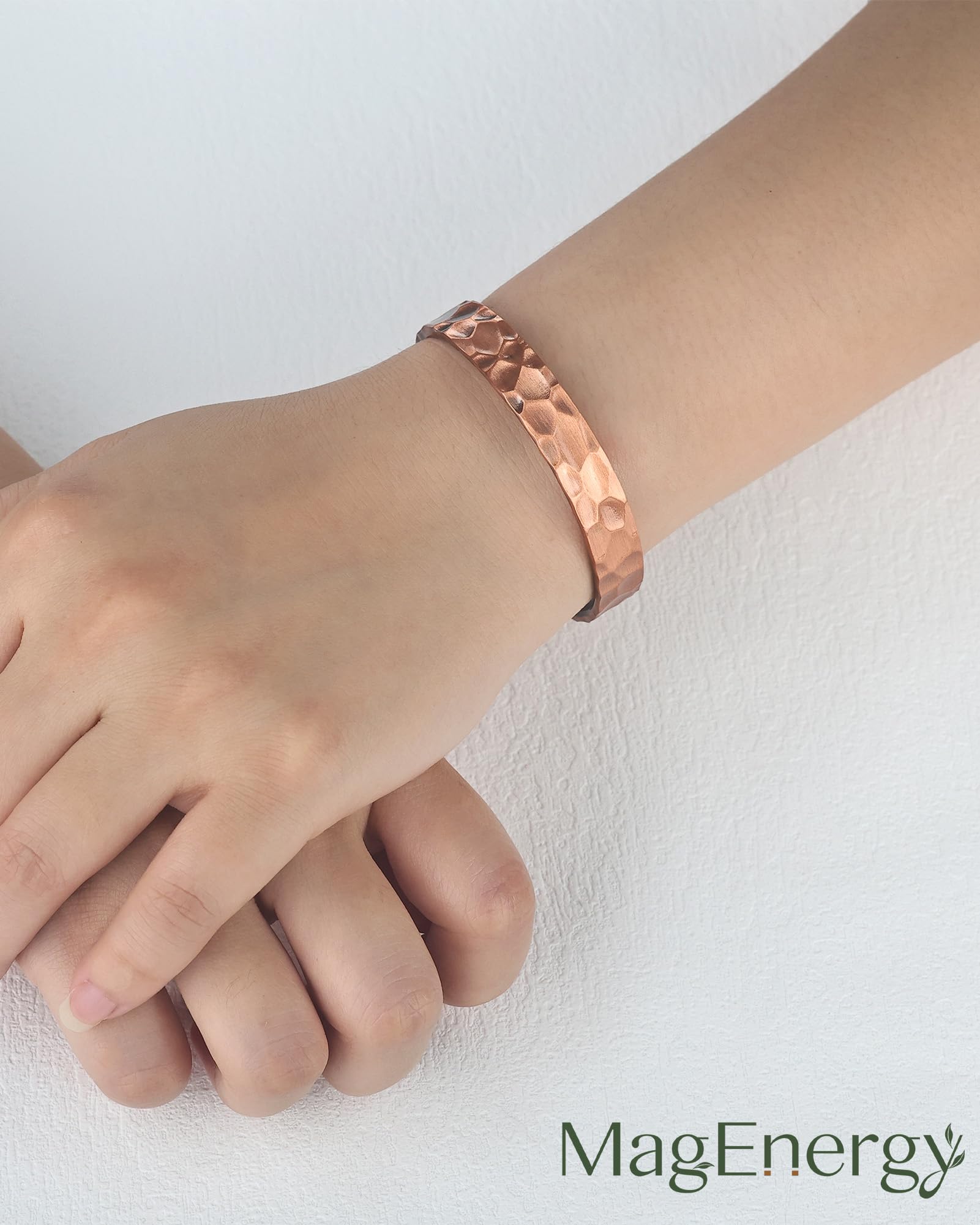 MagEnergy Bracelet en Cuivre Pur pour Homme et Femme – Manchette Vintage Martelée, 100% Cuivre Massif, Brut et Non Revêtu, Fait Main