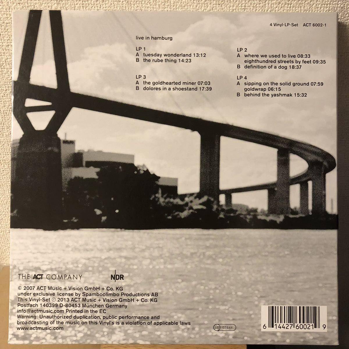 洋楽 e.s.t. Live In Hamburg [4LPs] Amazon.co.jp: E.S.T. Live In Hamburg レコード Esbjorn