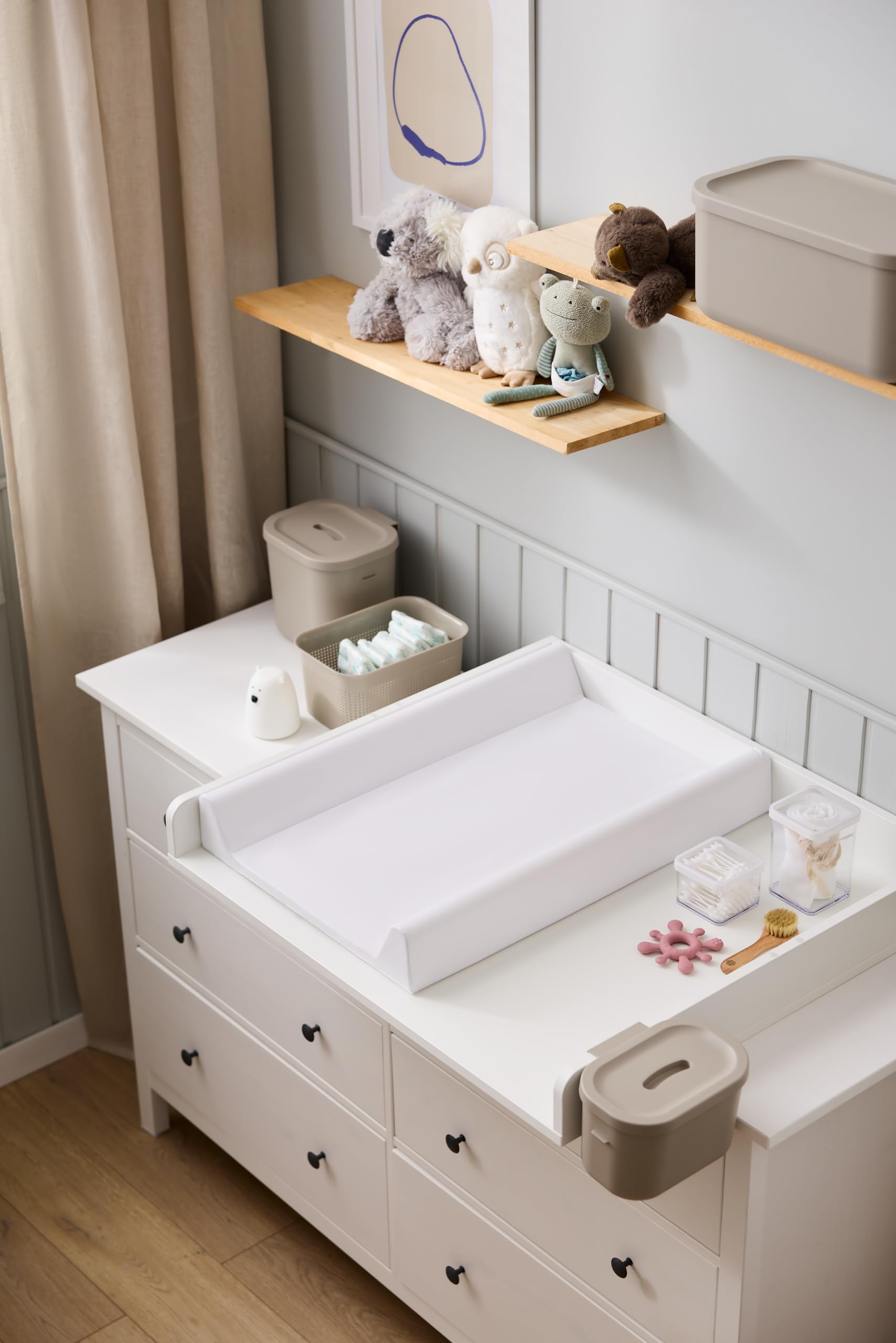 Rotho Babydesign Materassino fasciatoio con bordo rialzato 70x50x10cm Bianco