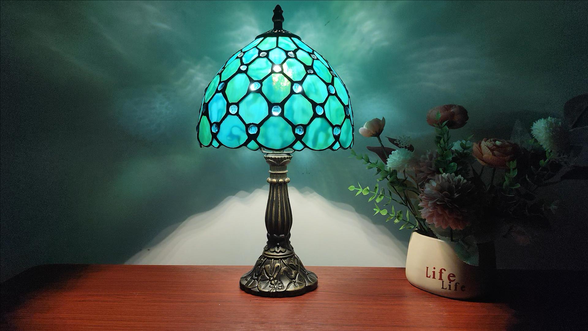 Image of Small Tiffany Table Lamp 8 Inch Tiffany Style Desk Lamp Stained Glass Antique Light Bedroom Bedside Lamp Retro Reading Lamps (Green Pearls Style)