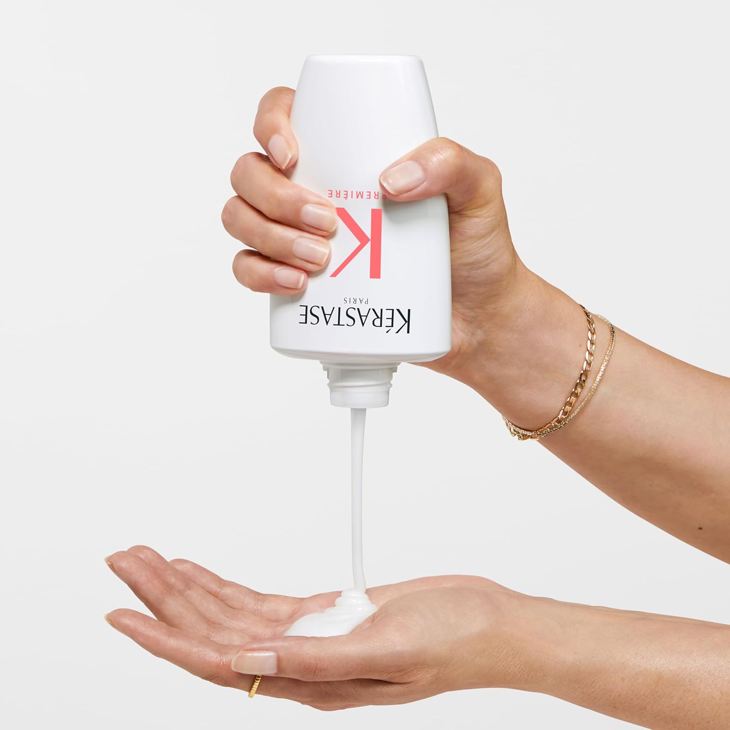 Kérastase Shampoo Première Bain Décalcifiant Réparateur, Todos os tipos de cabelos danificados, Reparador descalcificante, Neutraliza a quebra, Com Ácido cítrico e Glicina, 250ml Kérastase Shampoo Première Bain Décalcifiant Réparateur, Todos os tipos de cabelos danificados, Reparador descalcificante, Neutraliza a quebra, Com Ácido cítrico e Glicina, 250ml