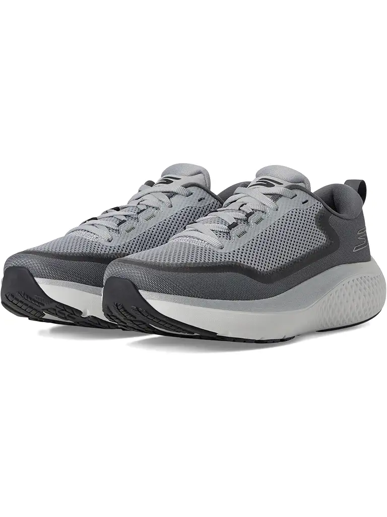 SKECHERS Go Run Supersonic Max