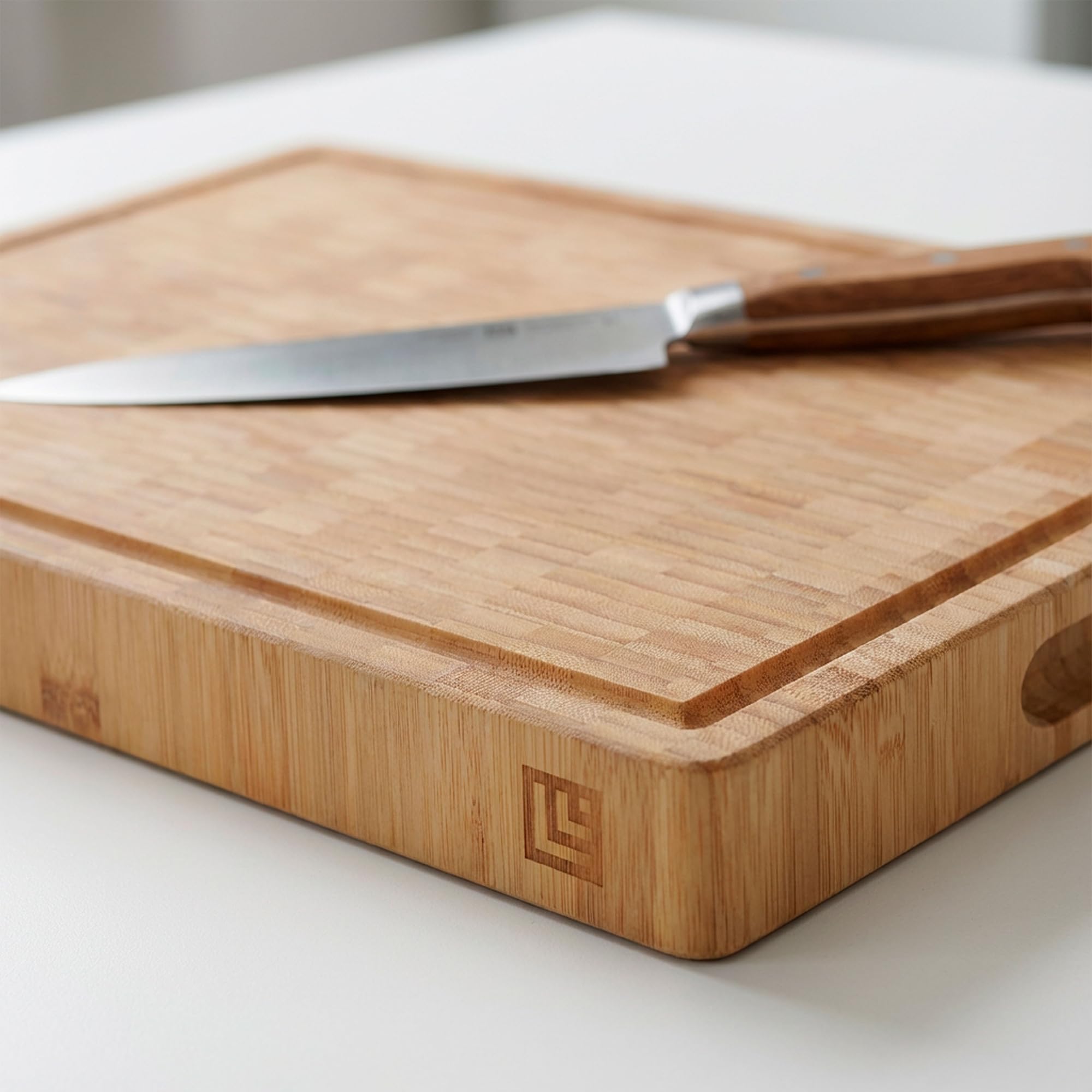 LARHN Tagliere Legno Cucina Spesso - Bambù, 40x30x4 cm