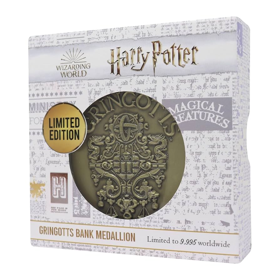 Noble Collection Harry Potter Médaillon Amazon.com: The Noble Collection The Horcrux Locket