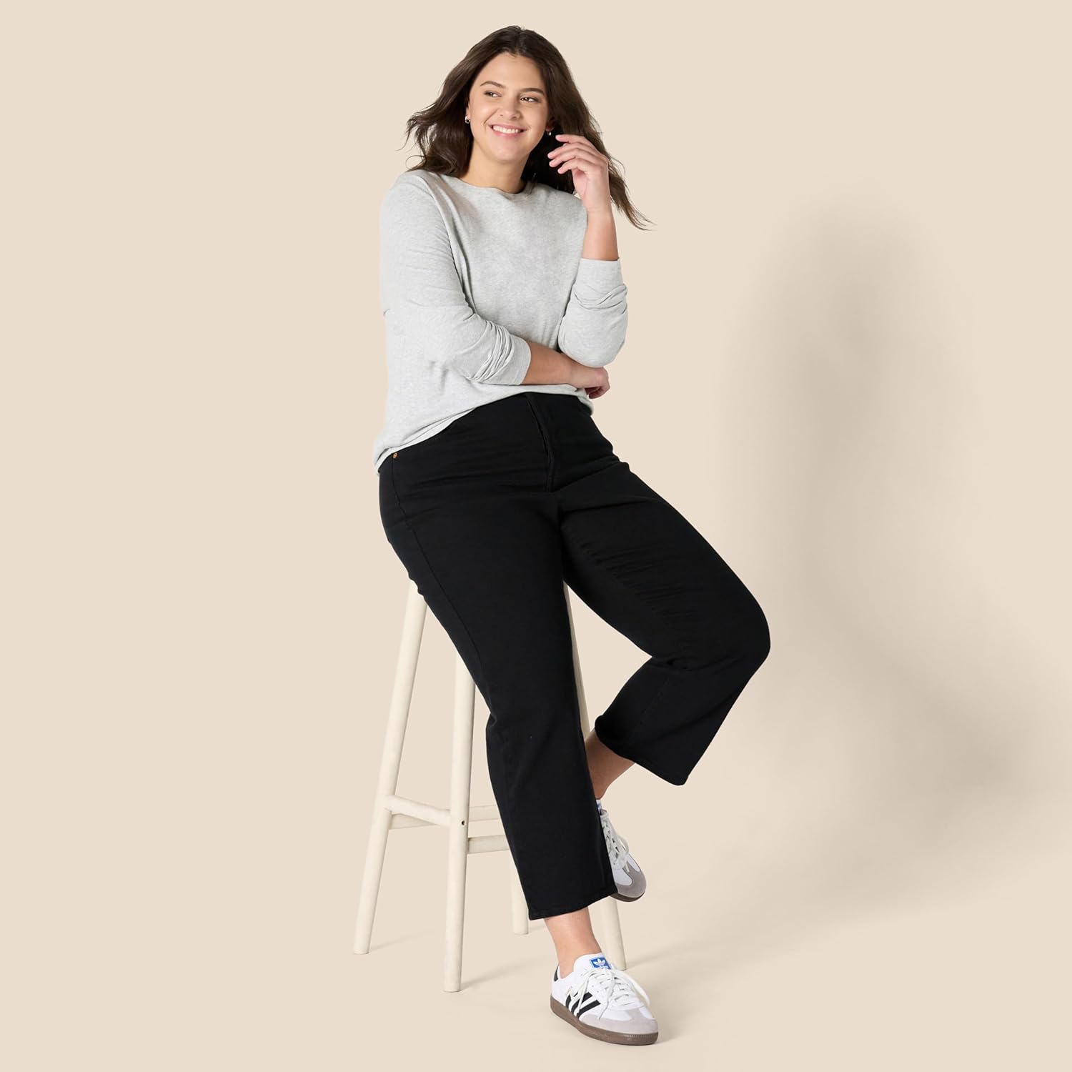 Amazon Essentials Women's 100% Cotton Regular-Fit Long-Sleeve Crewneck T-Shirt - Image 6