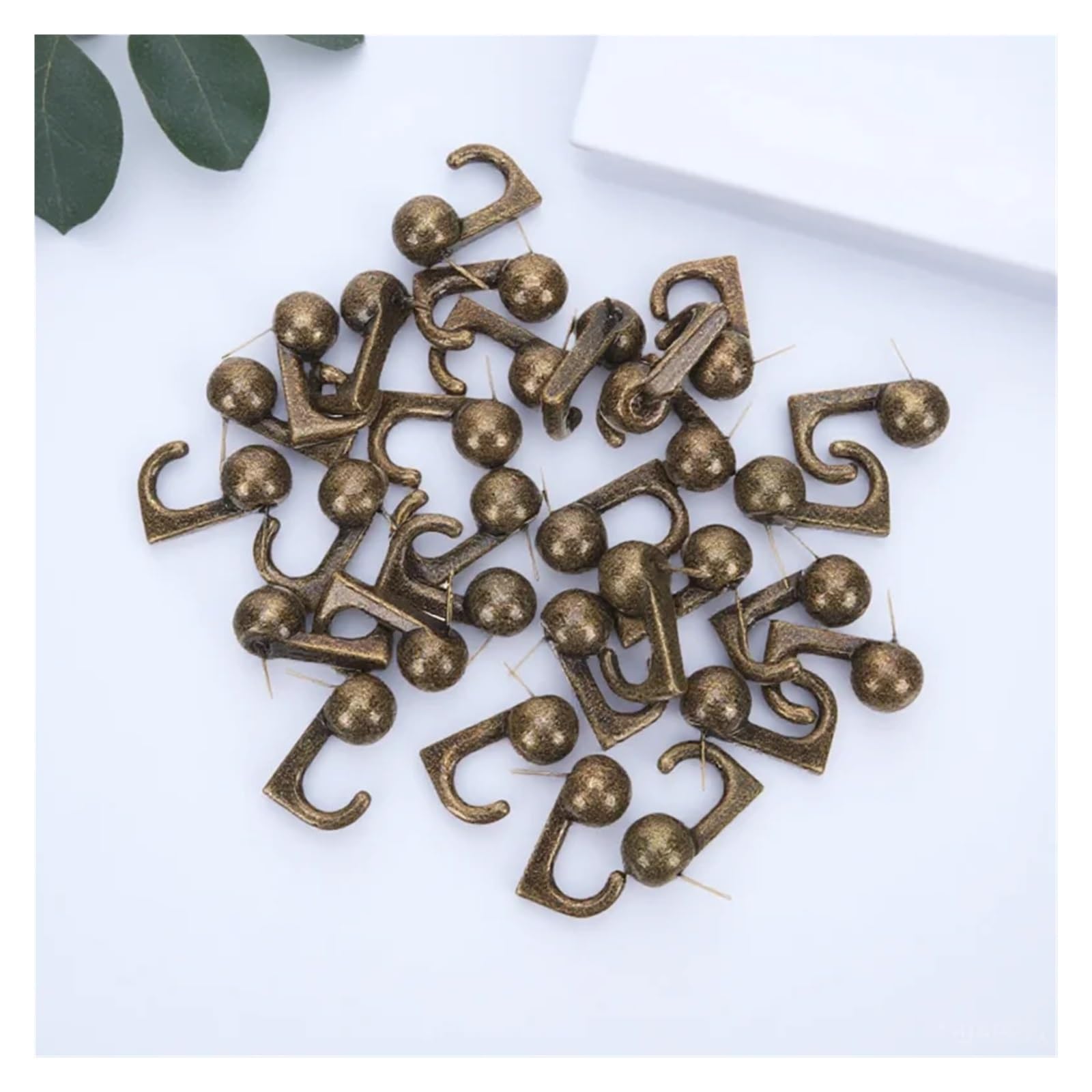 30 chinchetas de metal para colgar cuadros de corcho y boletines