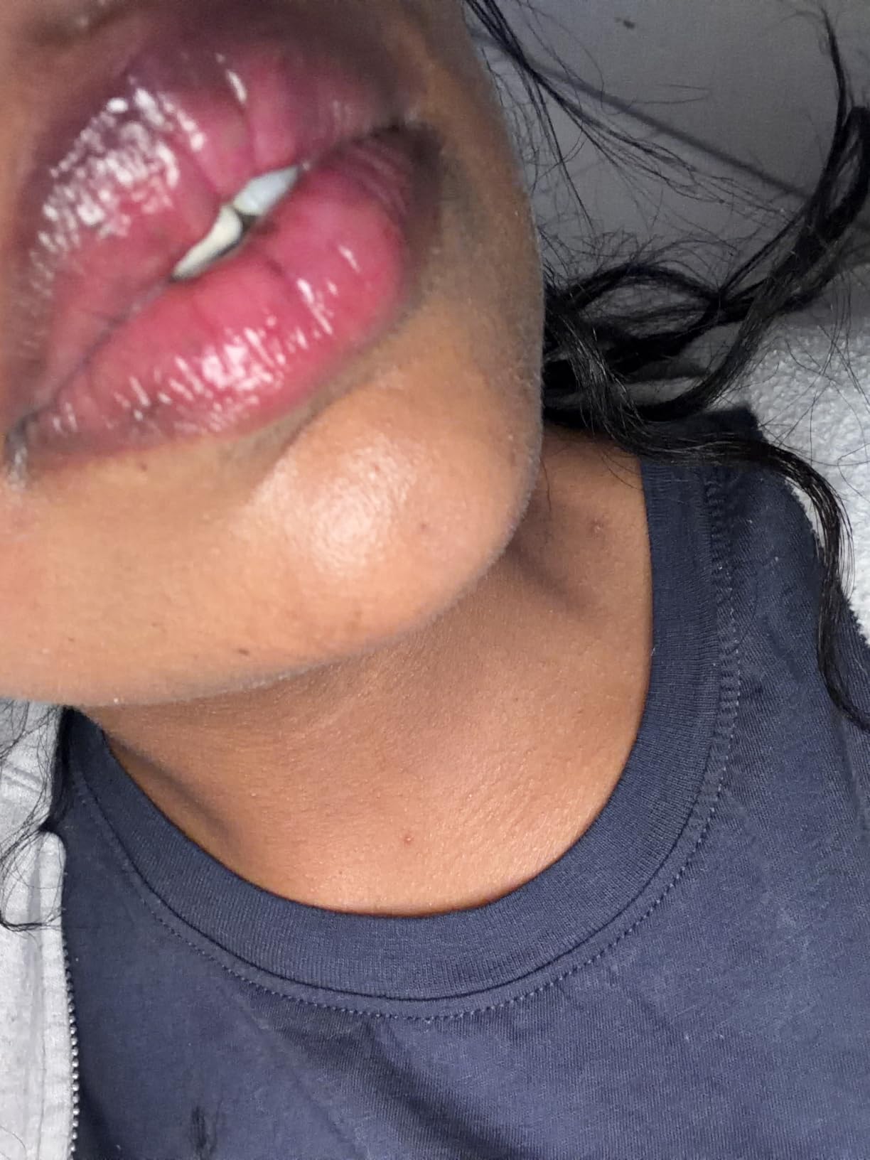 L'Oreal Paris Plump Ambition pH Hyaluron Lip Oil, Color Shifting Lip Tint with 24HR Hydration, Volumizing Shine and Lasting Color, 010 pH Cristal Ice