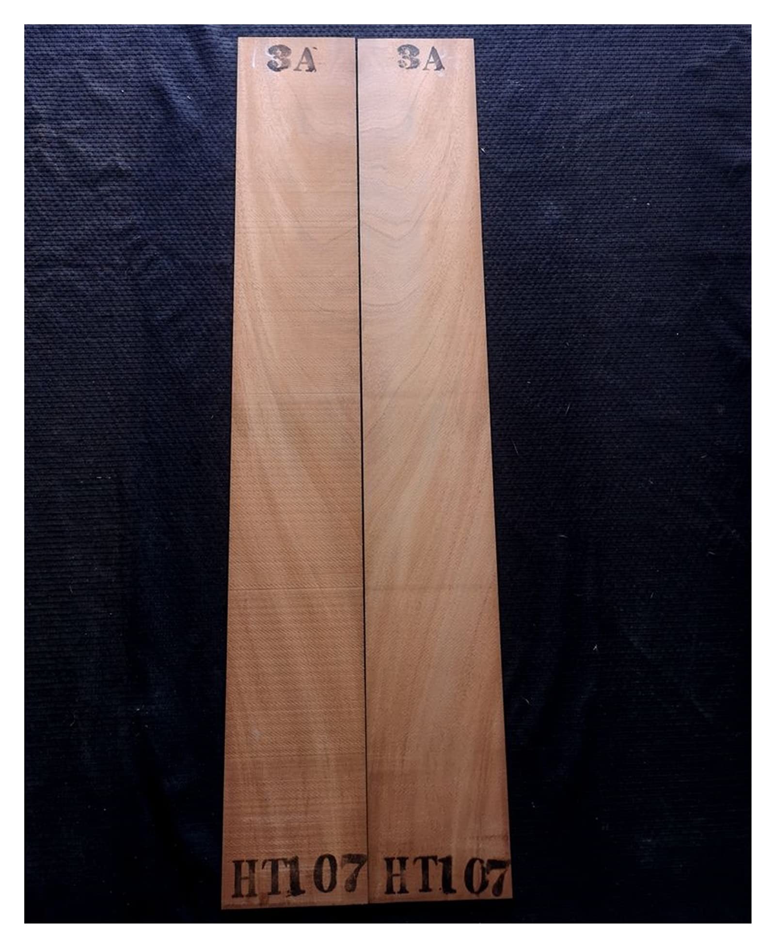 DIY Bausatz E-Gitarre 3A Honduras Mahagoni-Gitarre-Rücken- Und Seitenteile Massivholzfurnier Große Blatt-Mahagoni-Furniergitarrenmaterial Unvollendeter Gitarrenbausat (Color : HT107)