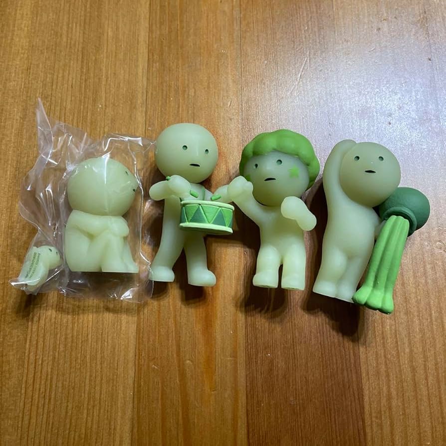 Amazon.co.jp: スミスキー シリーズ4種セット 蓄光 : DIY・工具