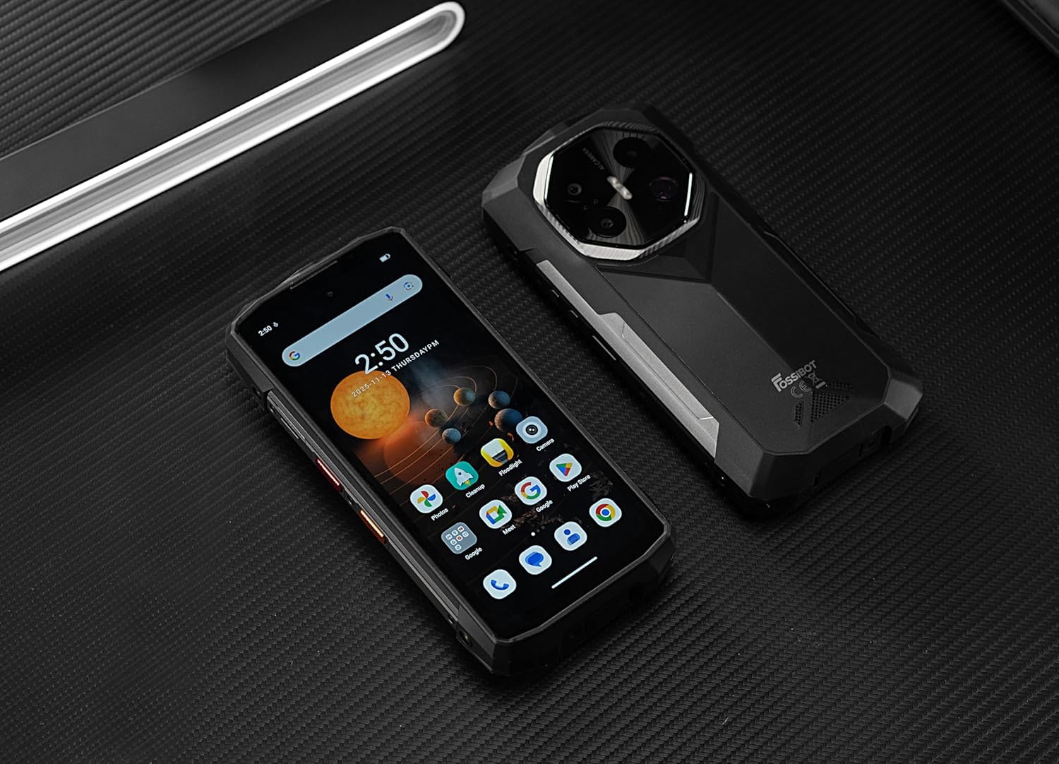 FOSSiBOT F113 20000mAh/33W 5G Outdoor Handy, MediaTek Dimensity 7050+36GB+256GB/2TB Outdoor Handy Ohne Vertrag, 6,78" FHD+ 120 Hz Gorilla-Glas Android 15, 50 m Reichweite 64 MP Nachtkamera