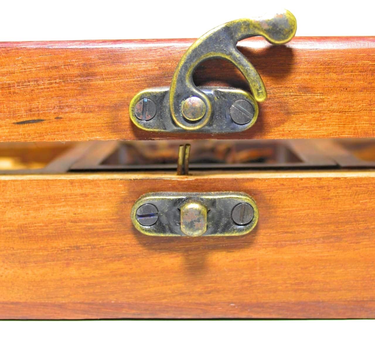 Bamby Wooden Herb and Spice Box or Masala Dani with Spoon - Image 3 thumbnail