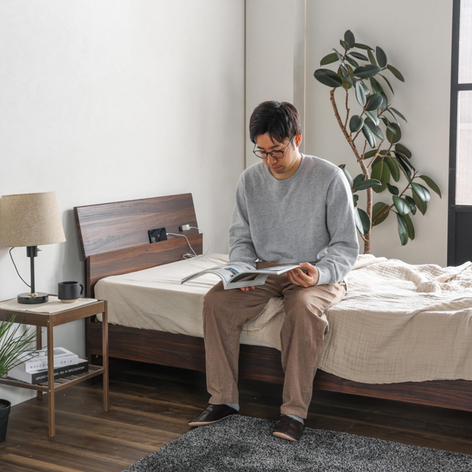 Amazon｜関家具 ベッド ベッドフレーム 単品 シングル コンセント付き