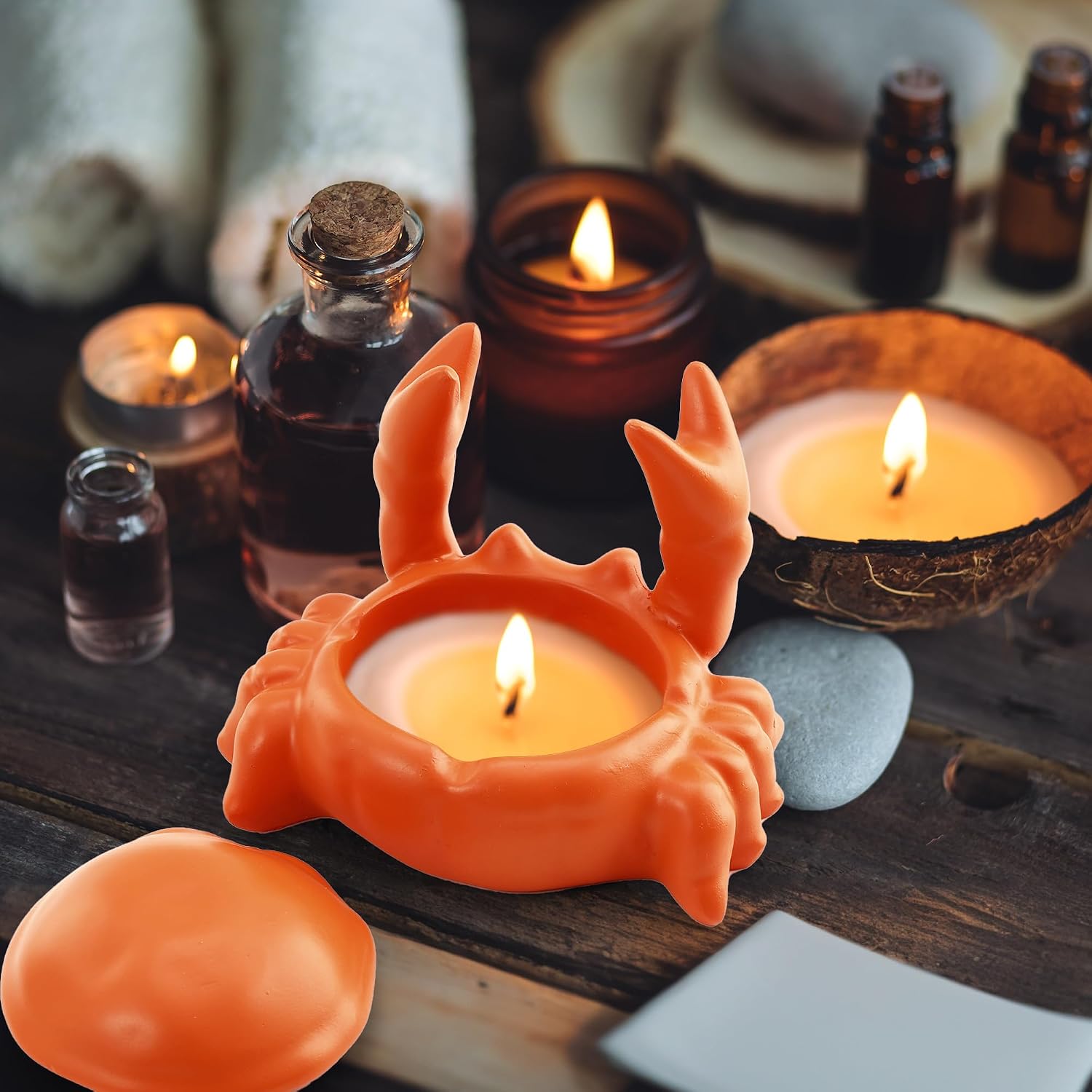Novelty Cool Crab Ashtray with Lid,Windproof Tabletop Resin Cigarette Ash Tray for Indoor & Outdoor Living Room Home Office,Crab Pincers Holder for Hold Pen,Gift for Dad Men,Desktop Décor
