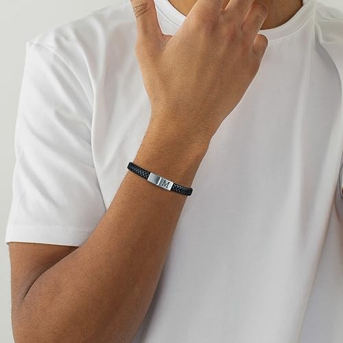 Miniatura 4 de Pulsera de cuero para hombre, regalos de Navidad, cuero de alta calidad, cierre magnético ajustable, pulsera con inicial significativa para hombres,