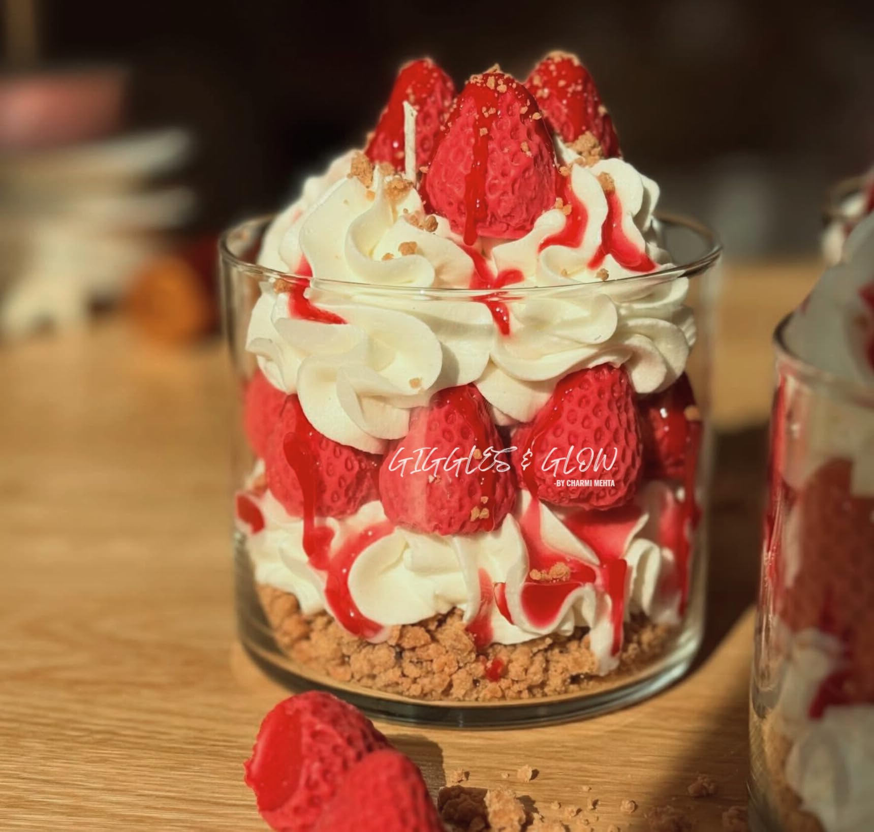 Strawberry Cheesecake Scented Candle, Natural Soy Wax, Chocolate and Strawberry Fragrance, 40+ Hours Burn Time, Ideal for Home Decor, Cafe and Gifting-image-2