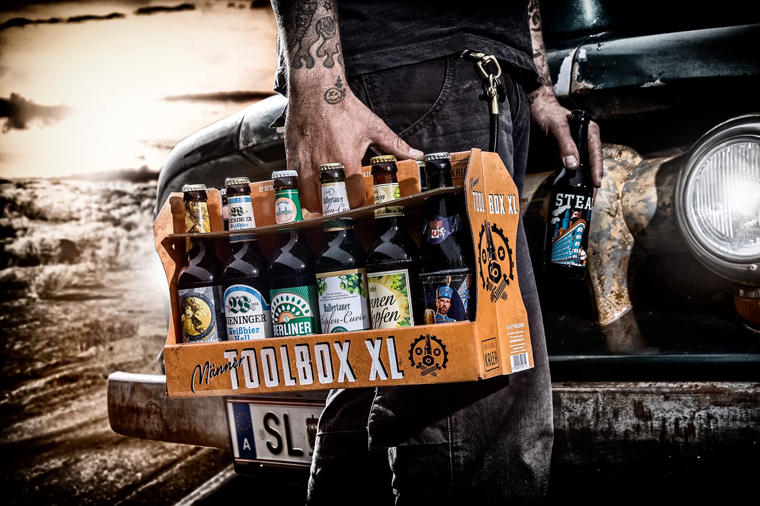 KALEA | Toolbox XL | 12 Biere von Privatbrauereien aus Deutschland | Biergeschenk im Werkzeugkasten-Format | Geschenkidee für Bierliebhaber zu Weihnachten
