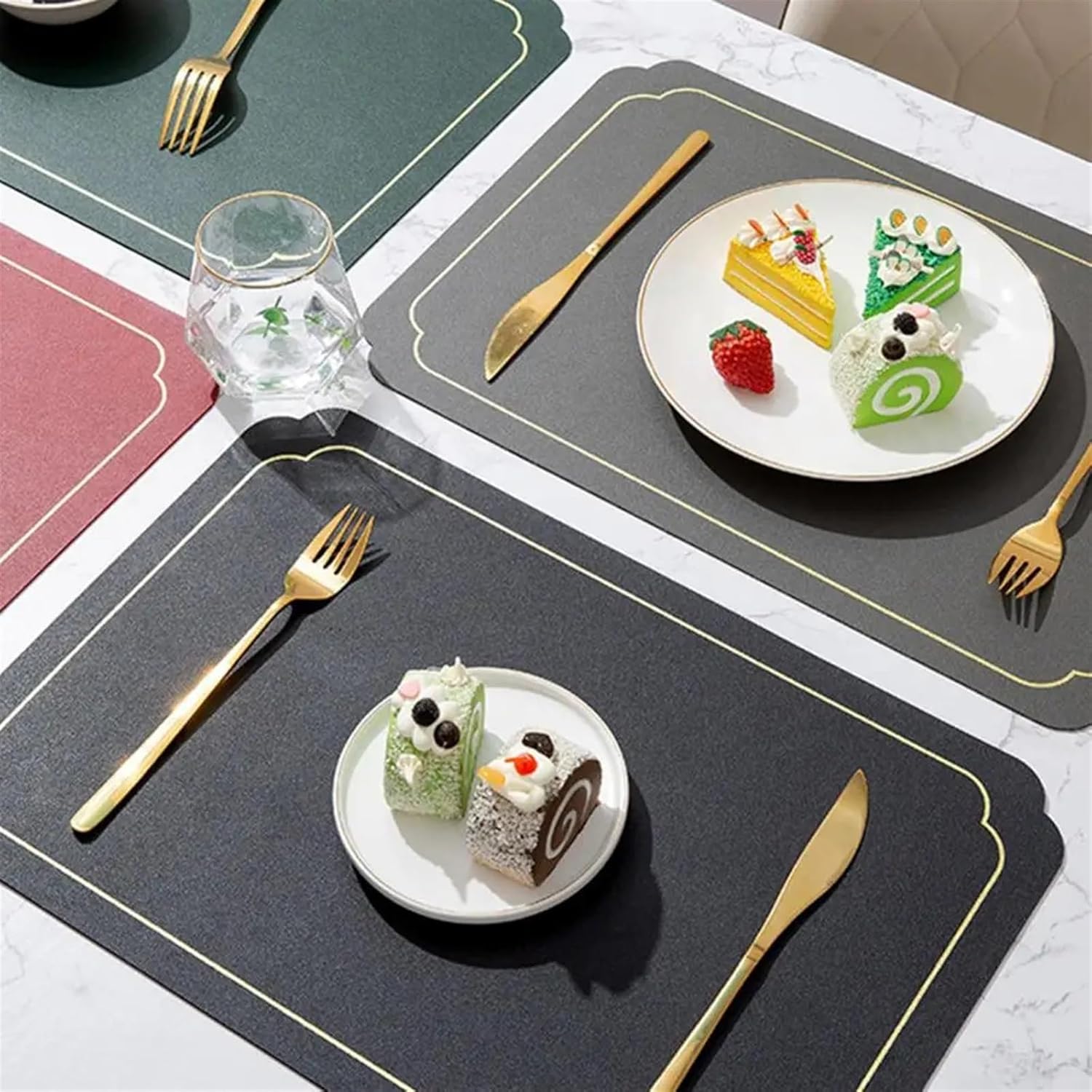 Nordic Placemat Rectangular Gold Edge Design Table Mat Heat Easy to Clean Foldable Pad for Kitchen Dining Table (Color : Silver)