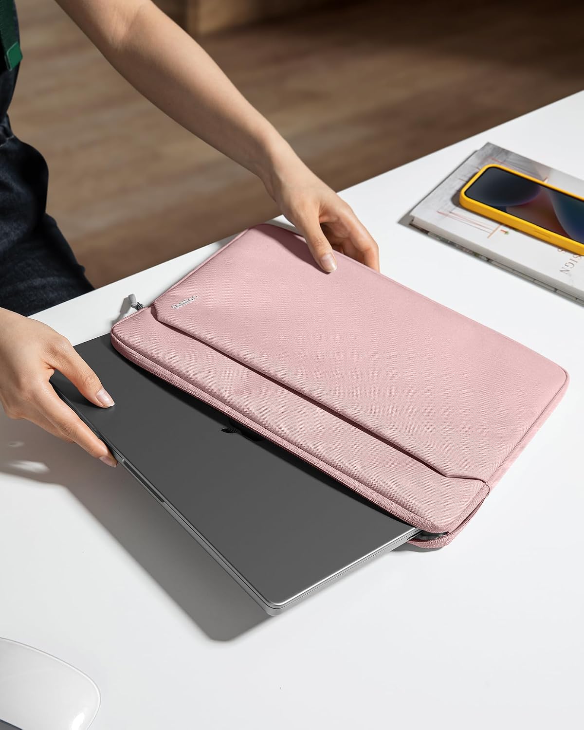 tomtoc Slim Laptop Sleeve for 14-inch MacBook Pro M5/M4/M3/M2/M1 Pro/Max 2026-2021, Water-Resistant Protective Case for 13.8 Inch Surface Laptop AI PC, Accessory Bag