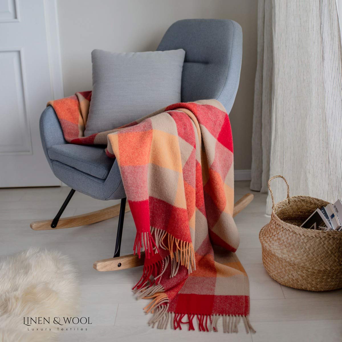 Linen & Cotton puszysty miękki ciepły koc wełniany, kolorowy, w kratkę, koc do mieszkania, koc do przytulania Bolivia - 100% czysta wełna z Nowej Zelandii, kremowy, czerwony, pomarańczowy (130 x 170 cm), narzuta na sofę, narzuta z czystej wełny