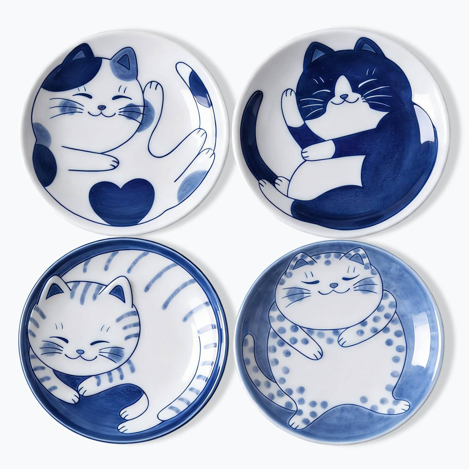 NUWIQ Juego de 4 mini cuencos de cerámica de 4 pulgadas para salsa de soja, pequeños platos de cerámica con gato japonés, gran regalo para los amantes de los gatos, juego de 4 patrones
