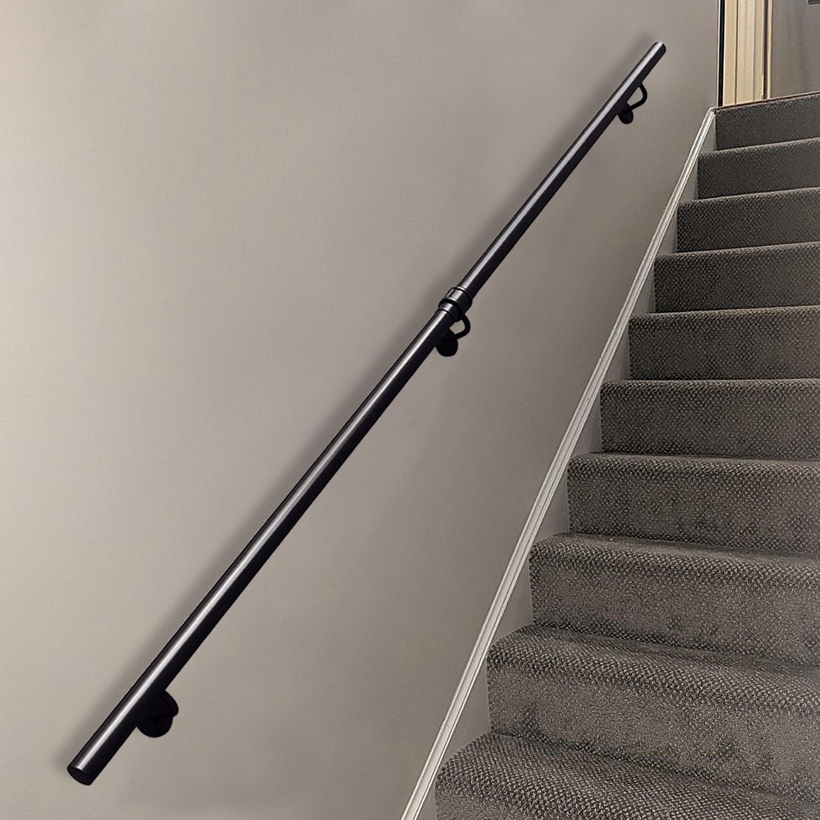 Garde-corps escalier 480 cm en fer noir pour sécuriser l'accès intérieur