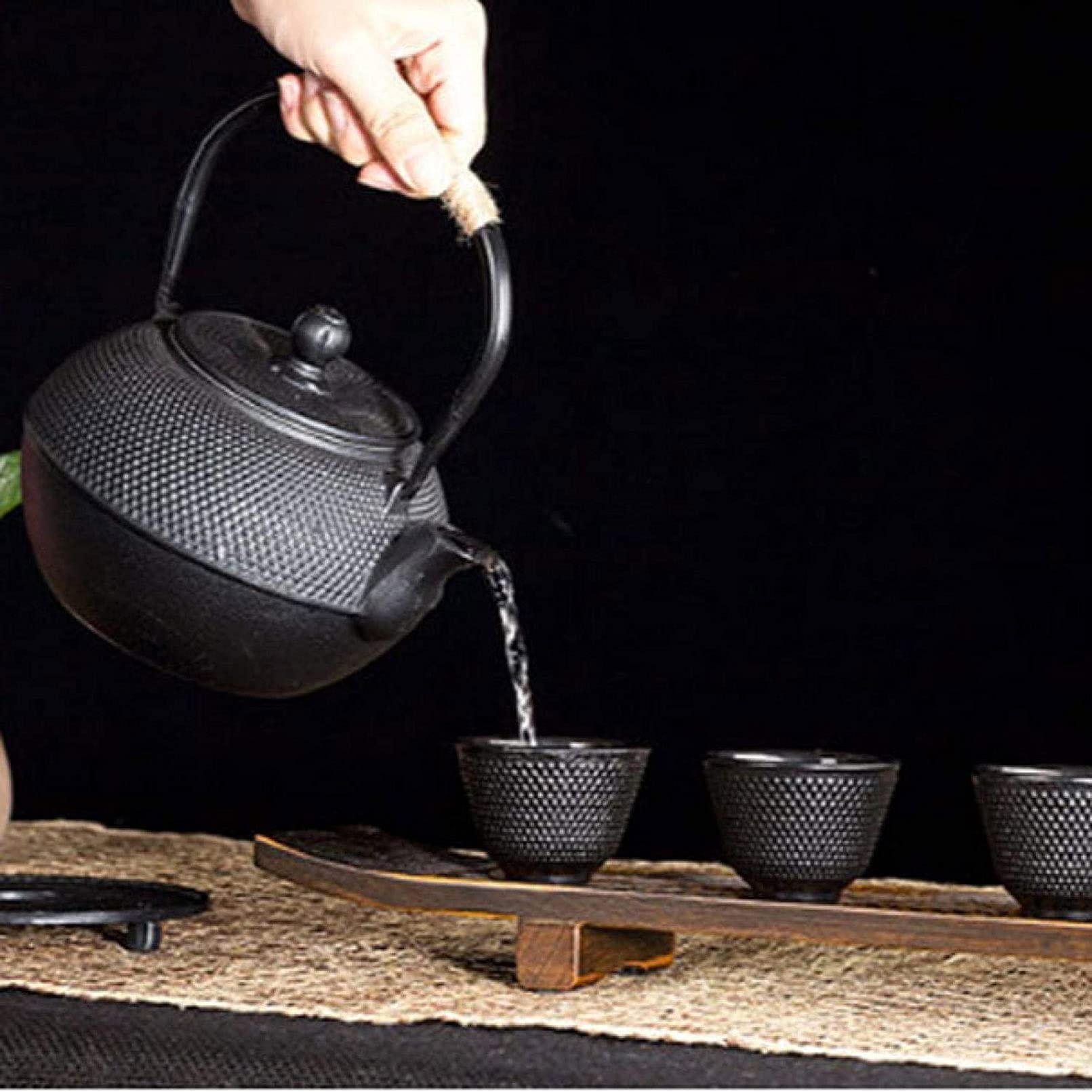 Teiera in ghisa con infusore Tetsubin fatto a mano Bollitore in ghisa Teiera con infusore in acciaio inossidabile Bollitore per piano cottura a gas Teiera nera 1200 ml Teteras para fogón