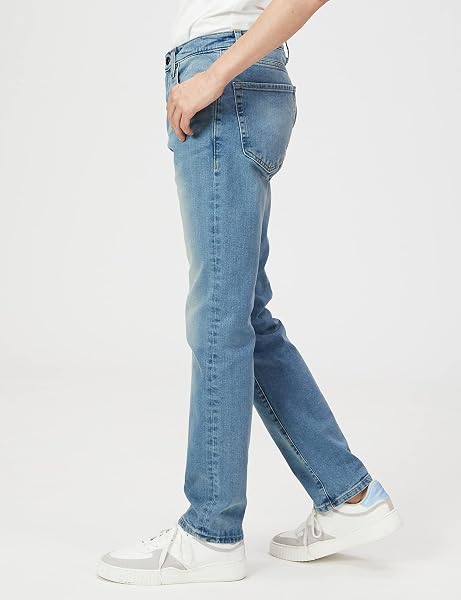Amazon Essentials Homme Jean Extensible à Coupe Athlétique - Couleurs abandonnées 33W / 32L Délavé Clair - 2