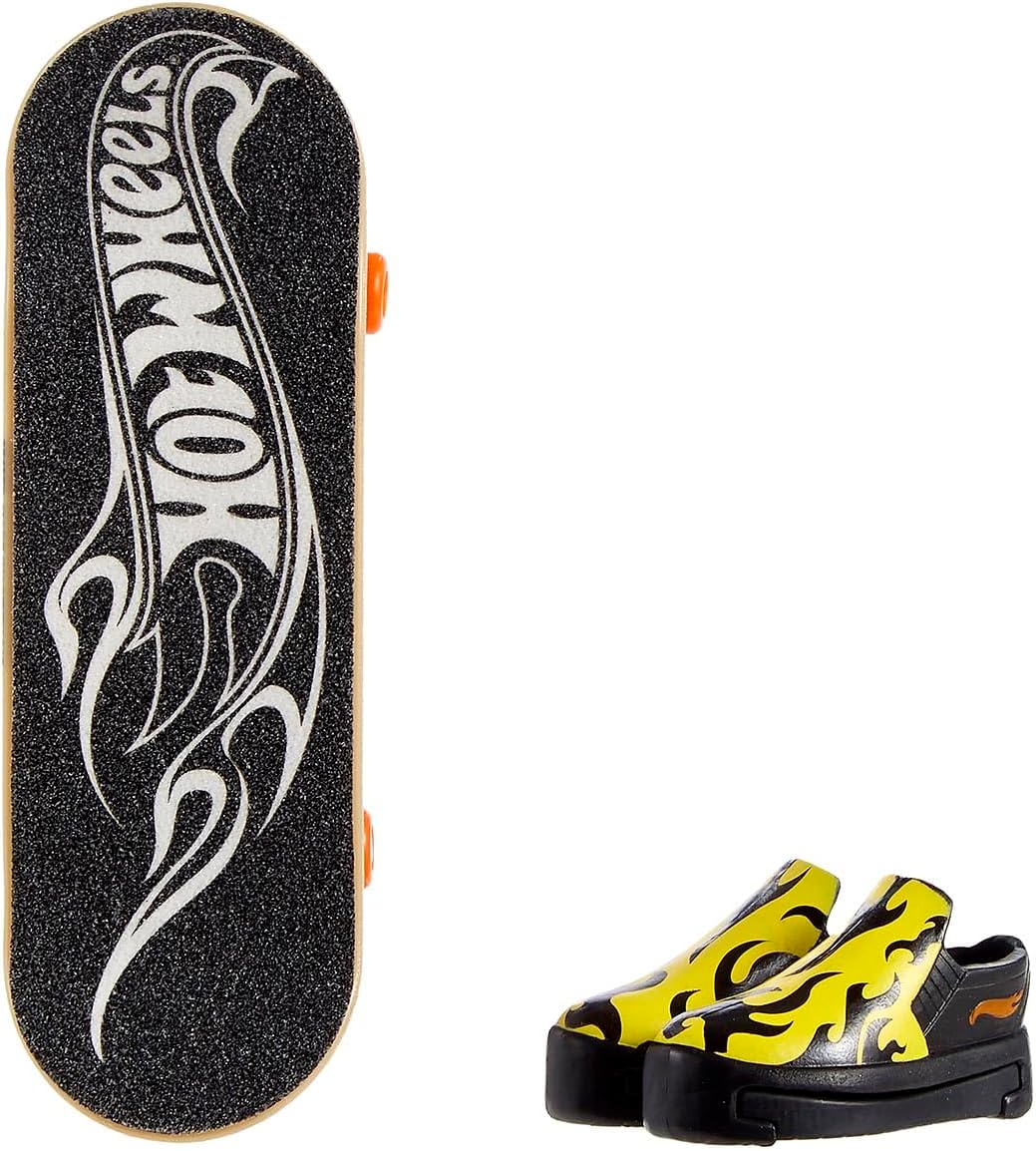 Hot Wheels Skate Flame Thrower™ Skateboard Toy Vehicle with Tennis for Kids Ages 5 and Up, HVJ84