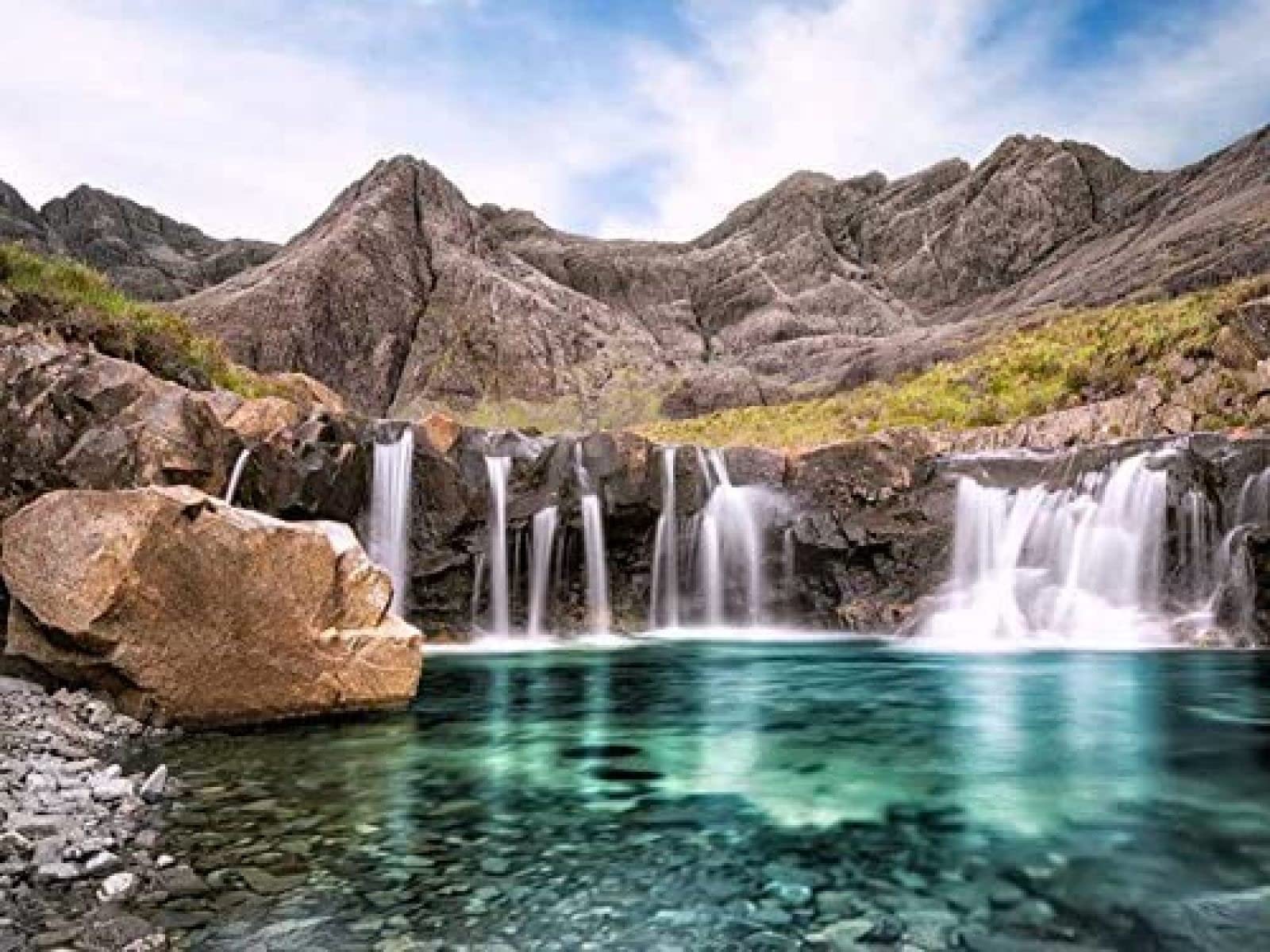 1000 Piece Papery Jigsaw Puzzle Fairy Pools, Skye, Scotland Large Puzzle Game For Adults And Teenagers 70x50CM