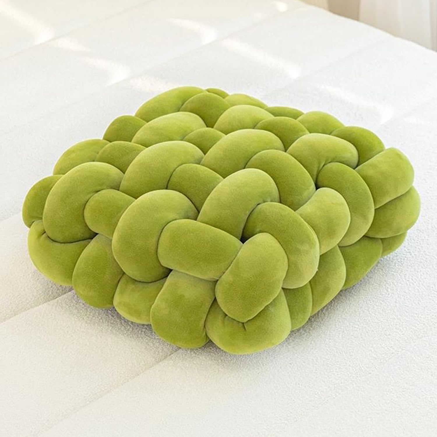 Velvet Chunky Yarn Bulky Giant Arm Knitting Y arn, Super Soft Tubular Weight Jumbo Yar n,DIY Crochet Hand Knitting Thick Ya rn for Blanket,Pet Bed, Rugs Pillow,Handbag(2.2lb-Green)