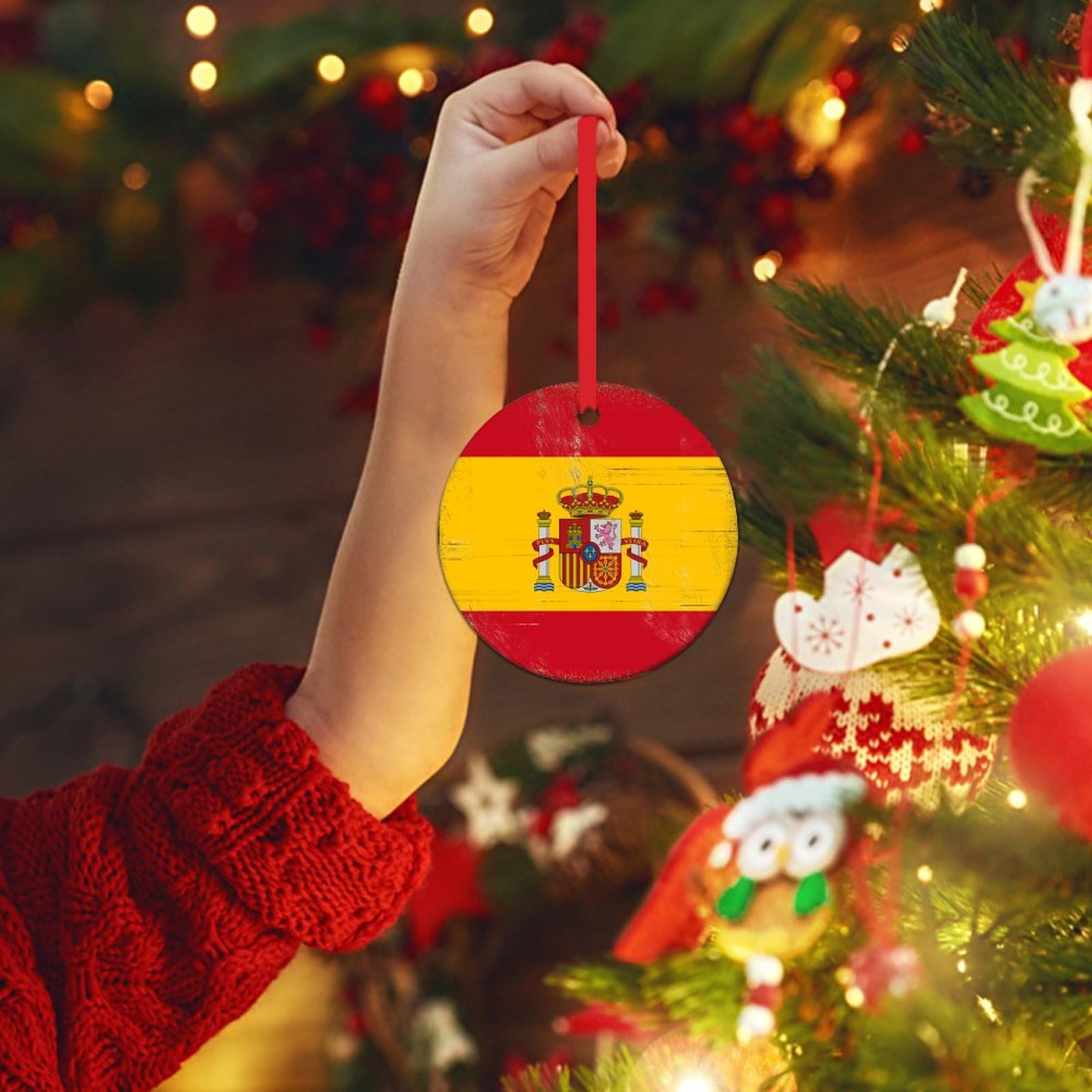 traditional-spanish-christmas-ornaments