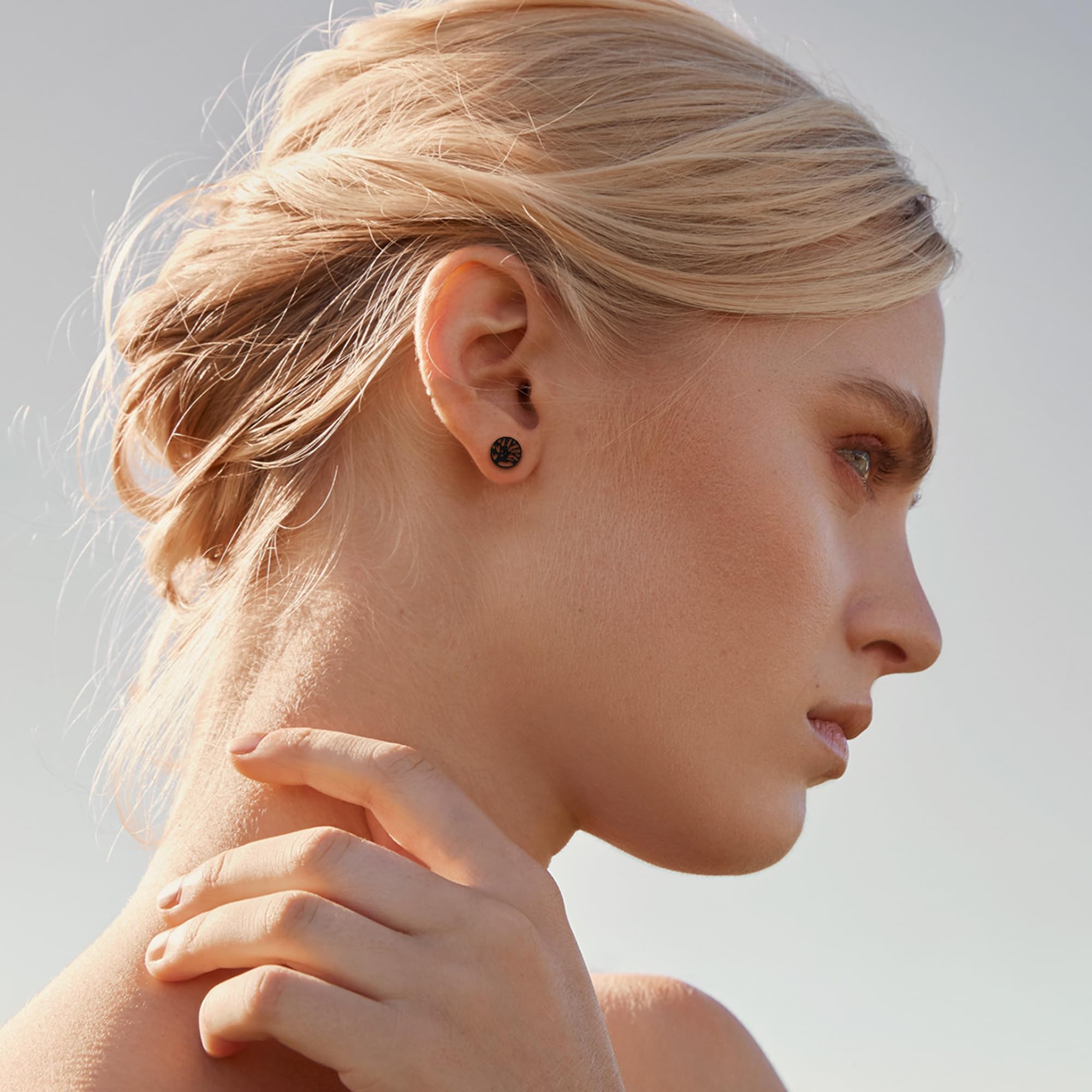 YADOCA 8 Paia Orecchini Uomo Orecchini Neri per Uomo Acciaio Inossidabile Ipoallergenico Orecchio Piercing Nero Orecchino Uomo Cerchio per Uomo Ragazzi