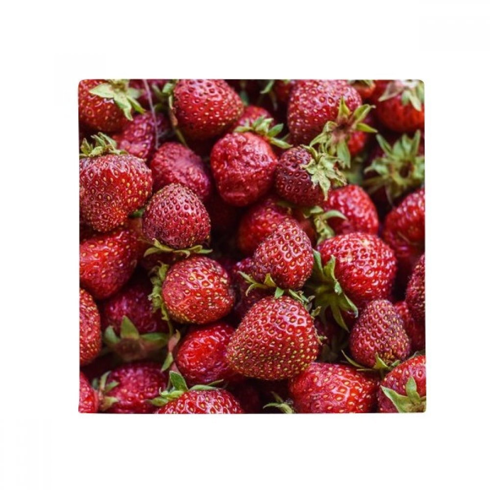 Tapis fraises rouges coloré et antidérapant, une idée cadeau originale