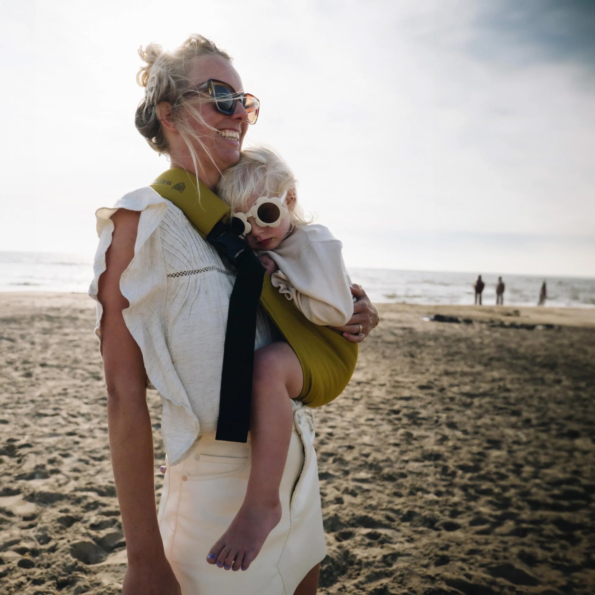 Wildride Portabebé Bandolera Dirty Desert, Portabebe Lateral para Niños de 9 Meses a 4 Años, hasta 20 kg, Algodón 100%, Plegable y Compacto, Certificado SGS