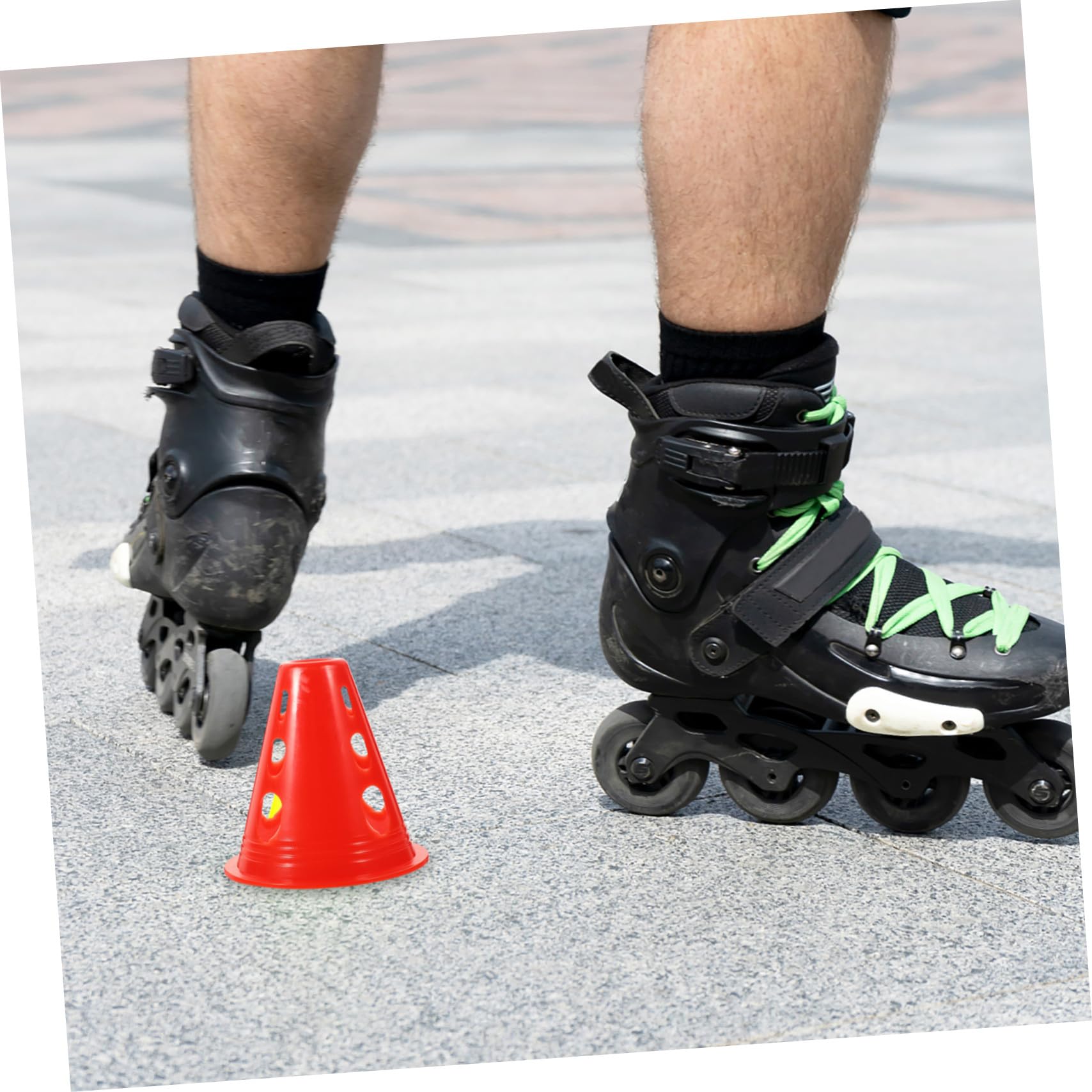 20 CôNes D'EntraîNement pour Patinage À roulettes Mini CôNes D'Agilité Plastique ColoréS pour Sports ExtéRieurs Et IntéRieurs