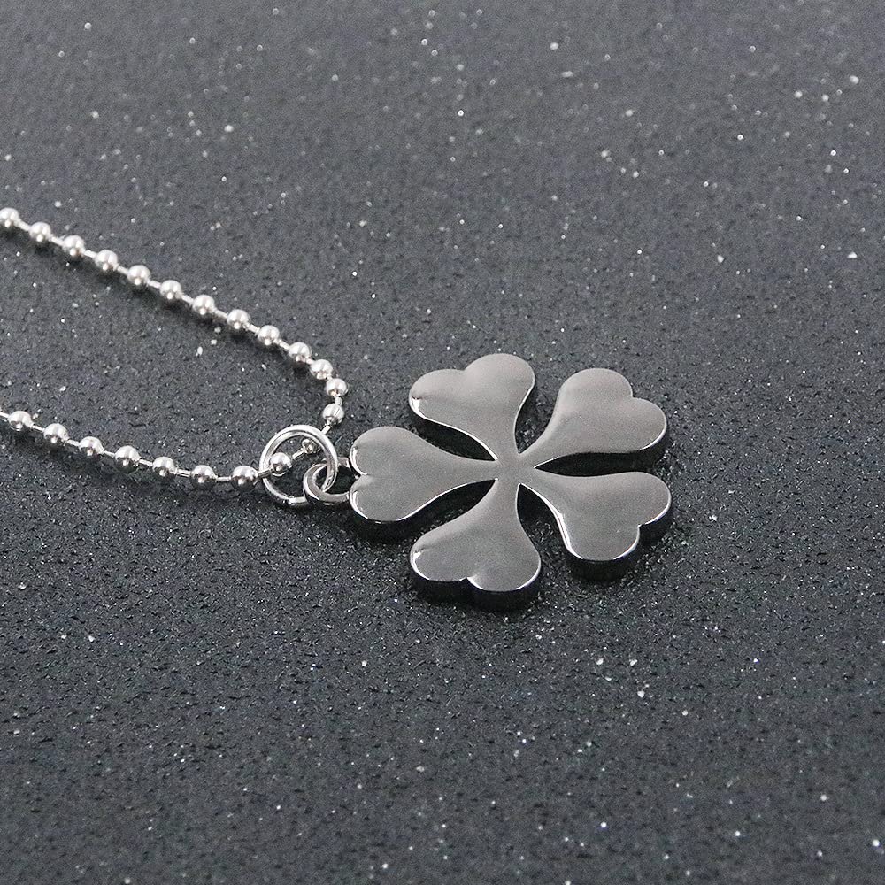 Amazon.co.jp: Sizuuenn ブラッククローバー ネックレス コスプレ 小物